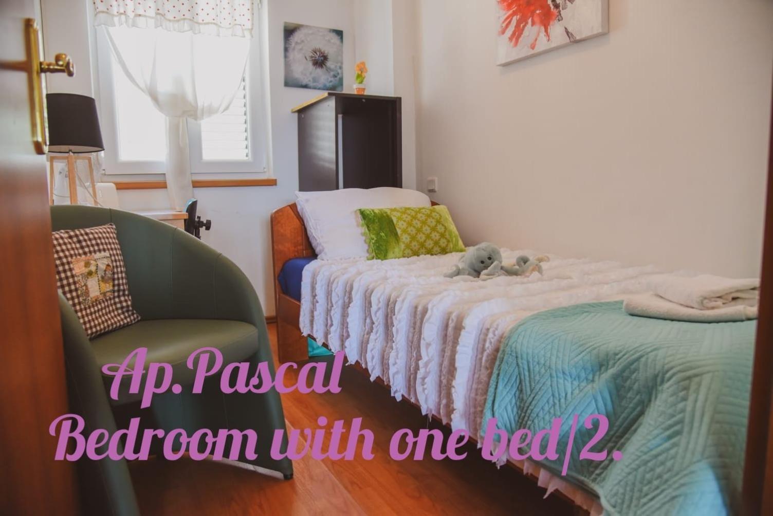 Apartments Marcus & Pascal 希贝尼克 外观 照片